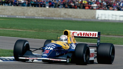 HOW TO BUILD A CAR/Adrian Newey: 僕とグルメと横浜で。