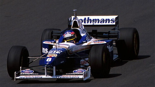 HOW TO BUILD A CAR/Adrian Newey: 僕とグルメと横浜で。